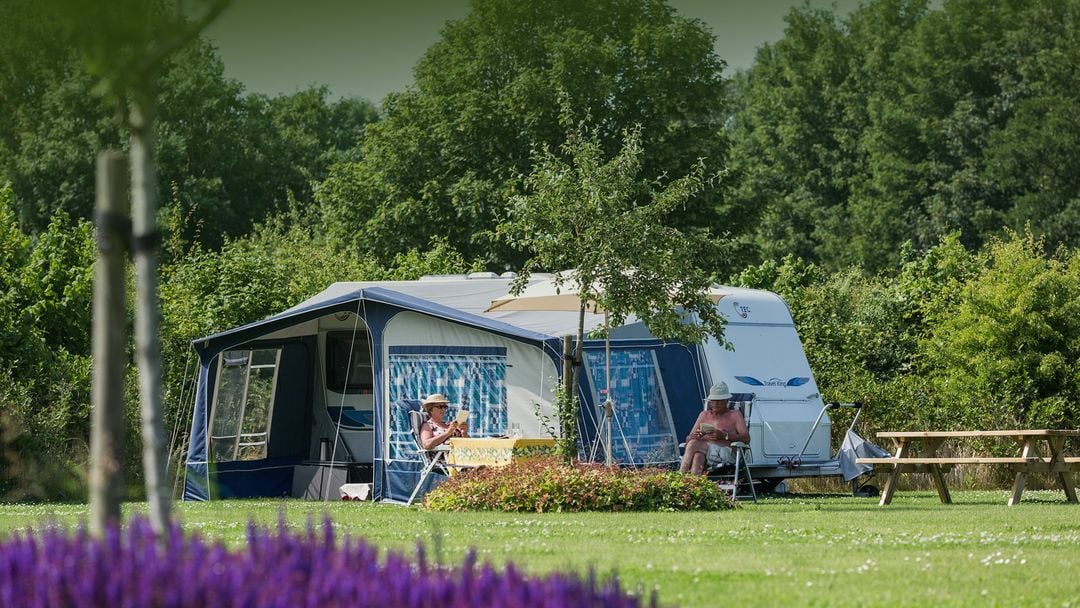 Kampeerplaatsen bemeteren